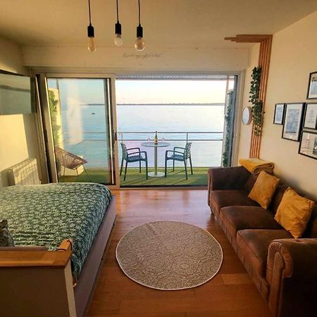 L'Iroizh Concarneau: Panoramic Sea View Studio with Beach Access Exterior photo